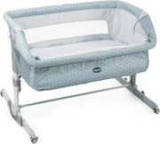 Chicco Next2Me Dream Dostawka Dziecięca - Do Wspólnego Spania z Dzieckiem, Materac, Funkcja Bujania, Otwierany Bok, Regulacja Wysokości, Okienka z Siateczki, Kółka i Torba Podróżna, 0-6 miesięcy, 9 kg