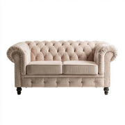 Sofa dwuosobowa Chesterfield z tkaniny beżowej, nogi z drewna bukowego